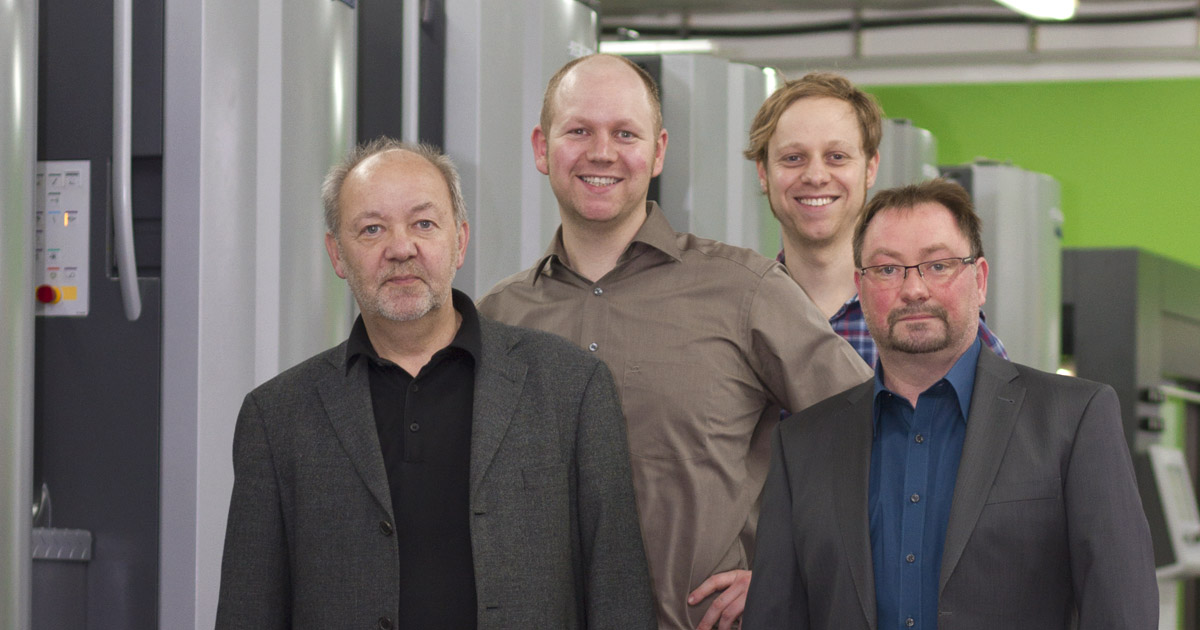 zwei Generationen Kern: Die Brüder Jürgen und Joachim Kern (vorne links und rechts) und die Brüder André und Holger Kern (hinten links und rechts)