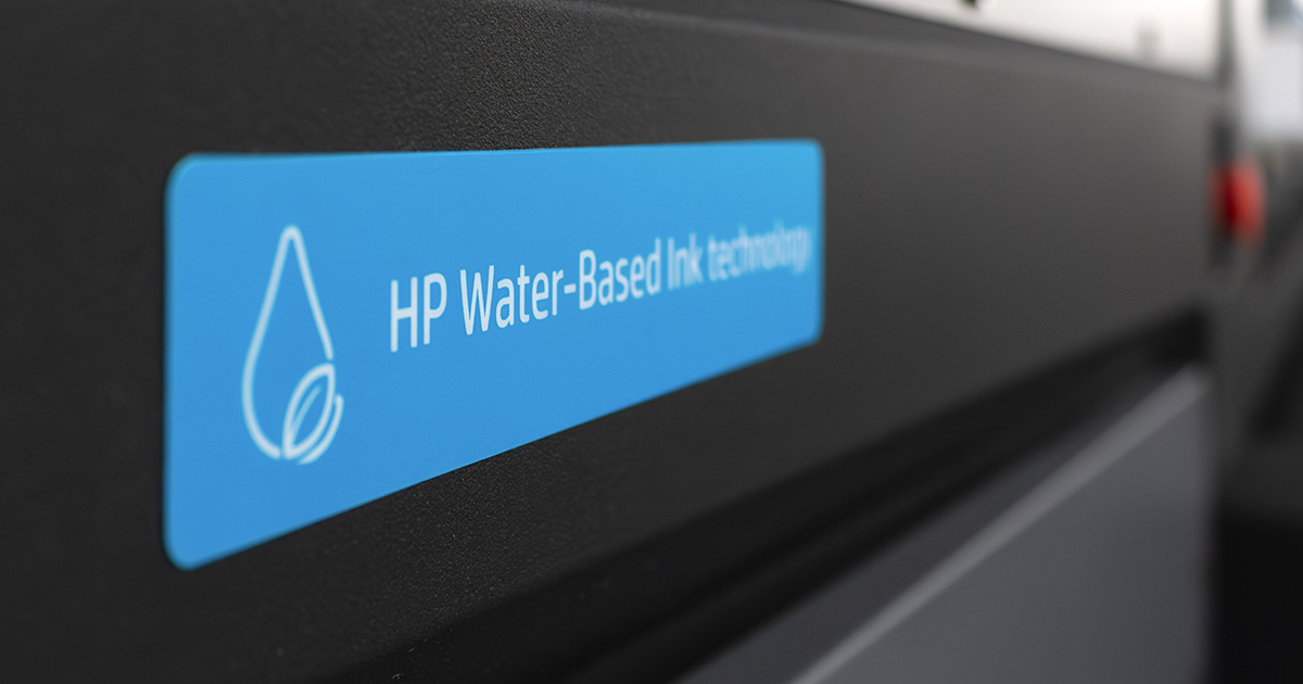 HP Latex 1500 mit wasserbasierten Tinten